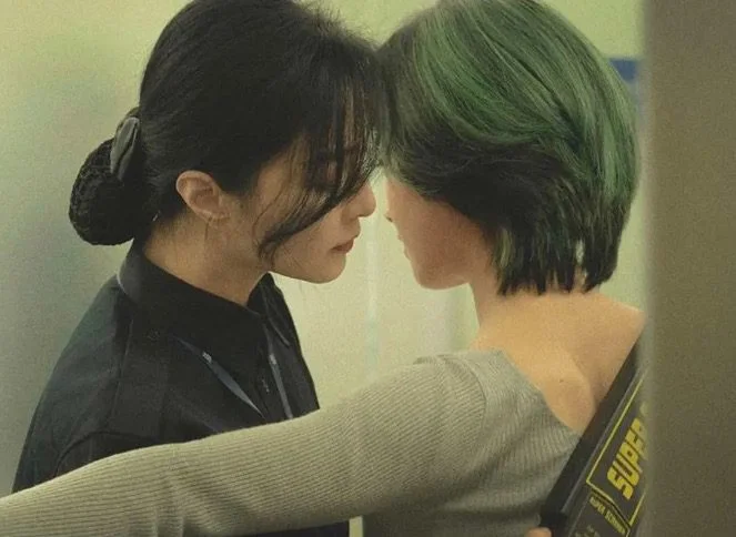 Green Night: Fan Bingbing's Comeback in the Latest Korean Lesbian Movie 1 fan bingbing green night-2
